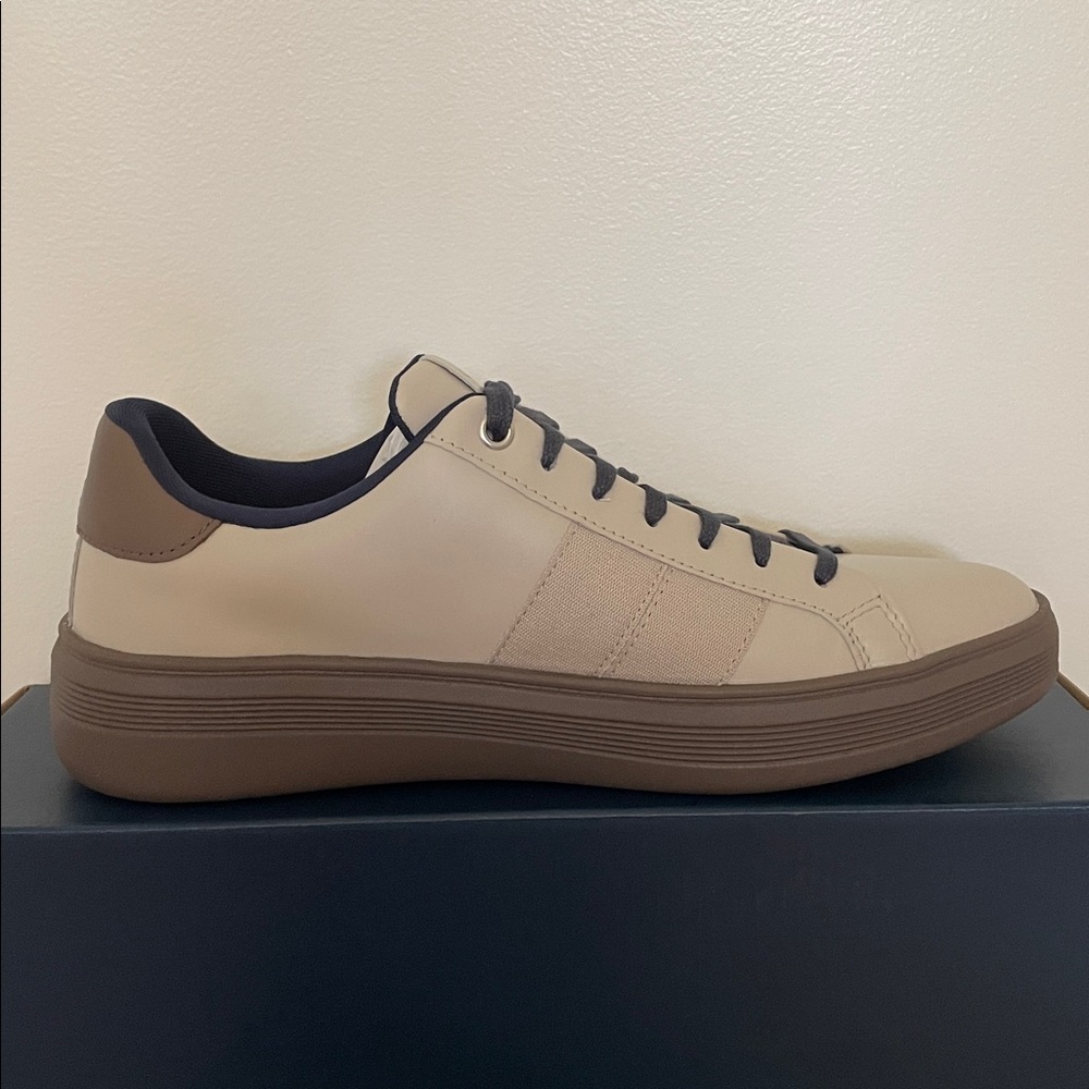 Men's Cole Haan Leather Grand Crosscourt Premier Sneakers in Silver / Gray Shoes - Picture 7 of 16